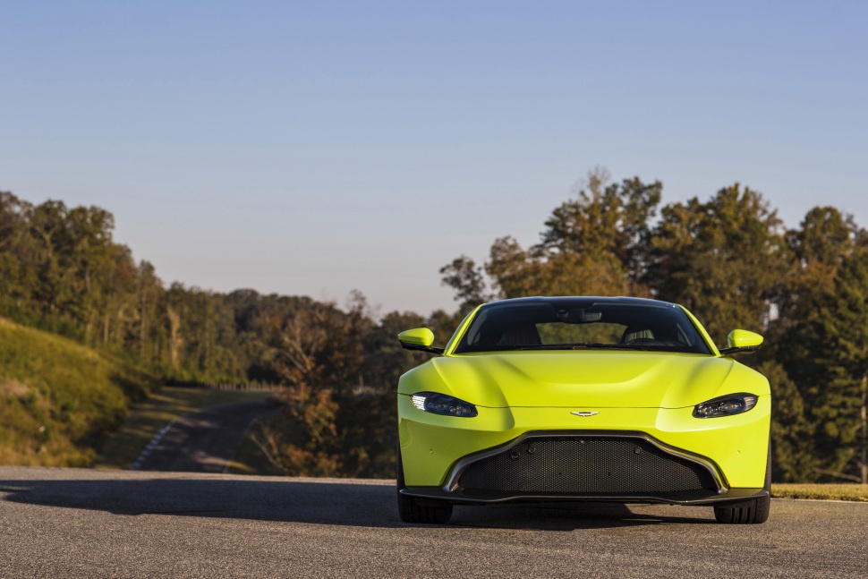 Aston Martin Geschwindigkeit